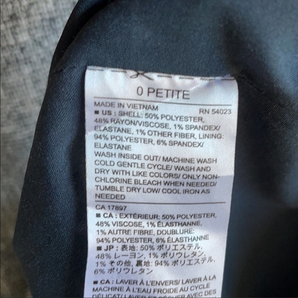 BR bouclée dress - Picture 5 of 5